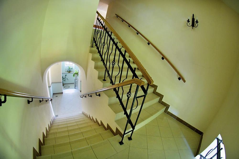 Hotel Kastiel Lučivná Esterno foto