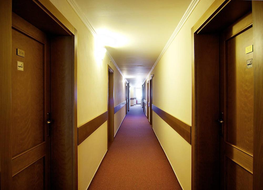 Hotel Kastiel Lučivná Esterno foto